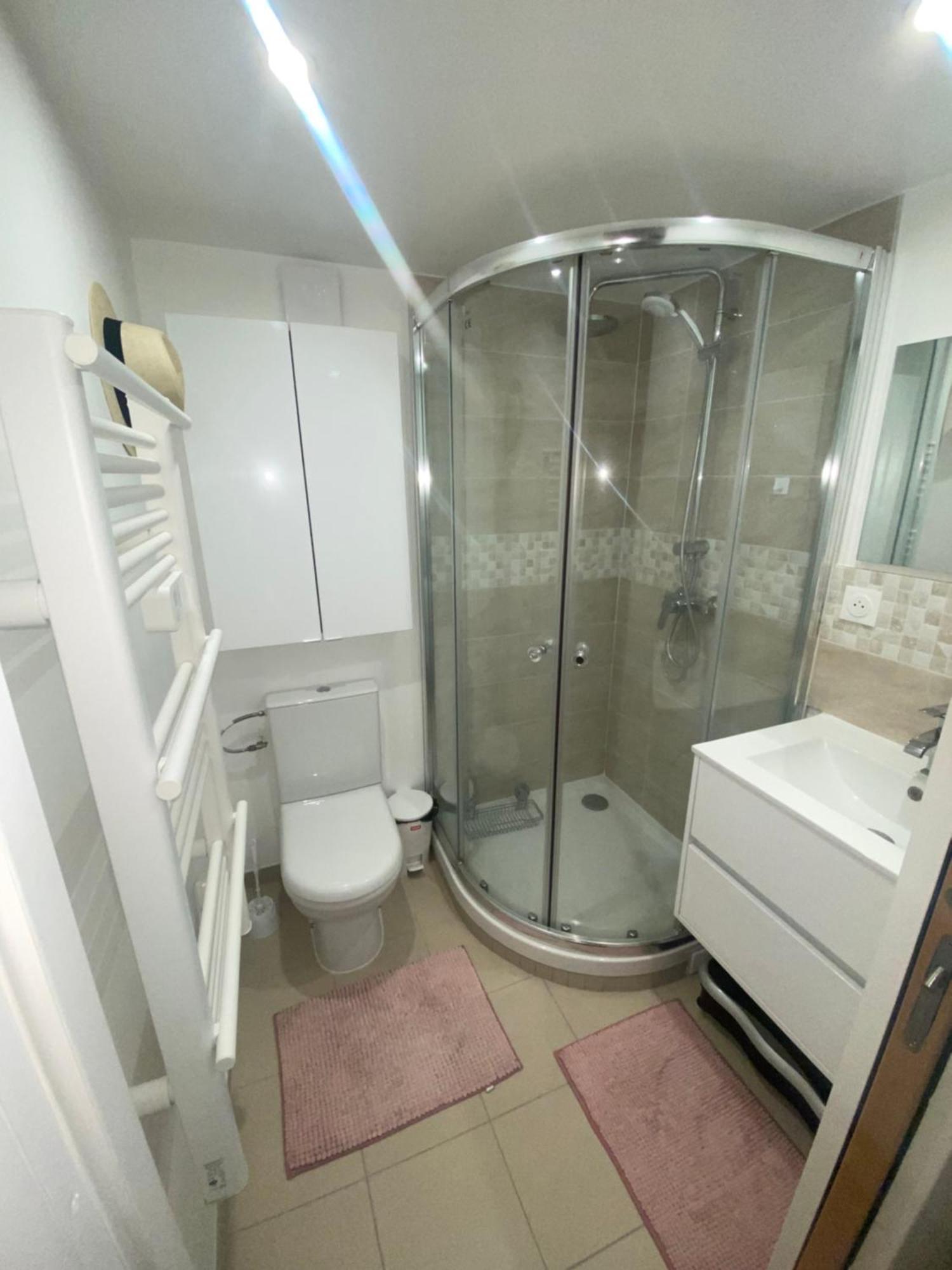 Paris Orly Aeroport Suite Athis-Mons Esterno foto